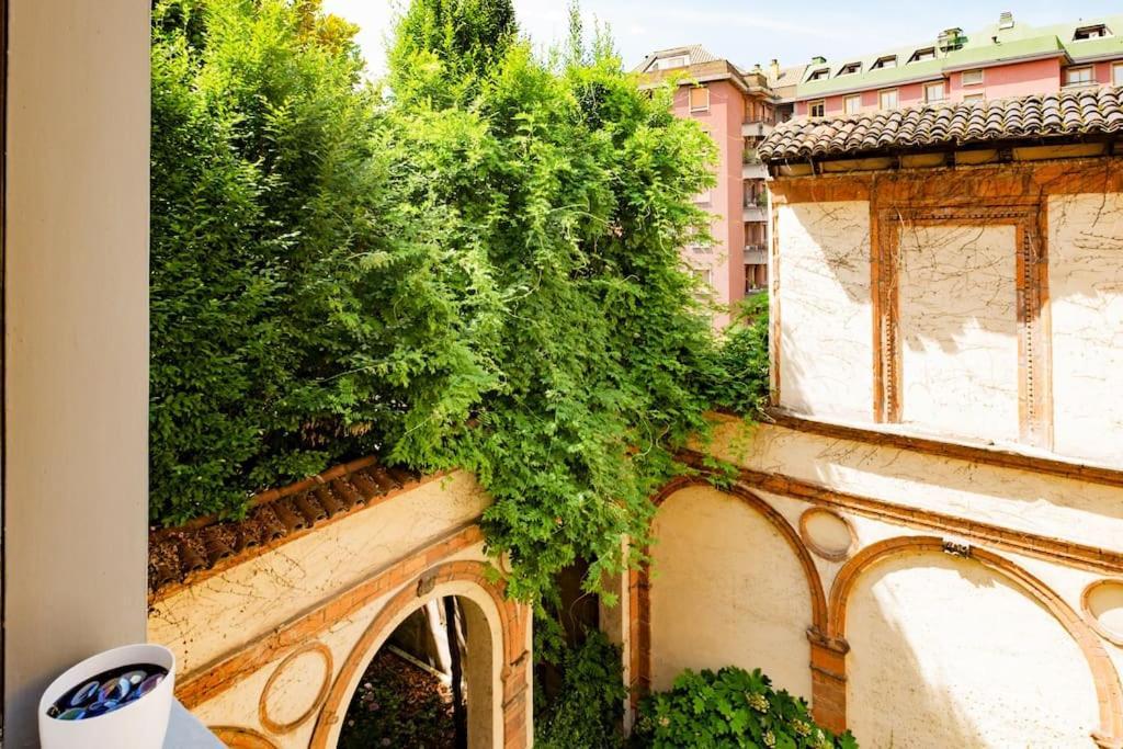 ℒovely & ℰlegant Studio Next To Duomo/Missori Milão Exterior foto