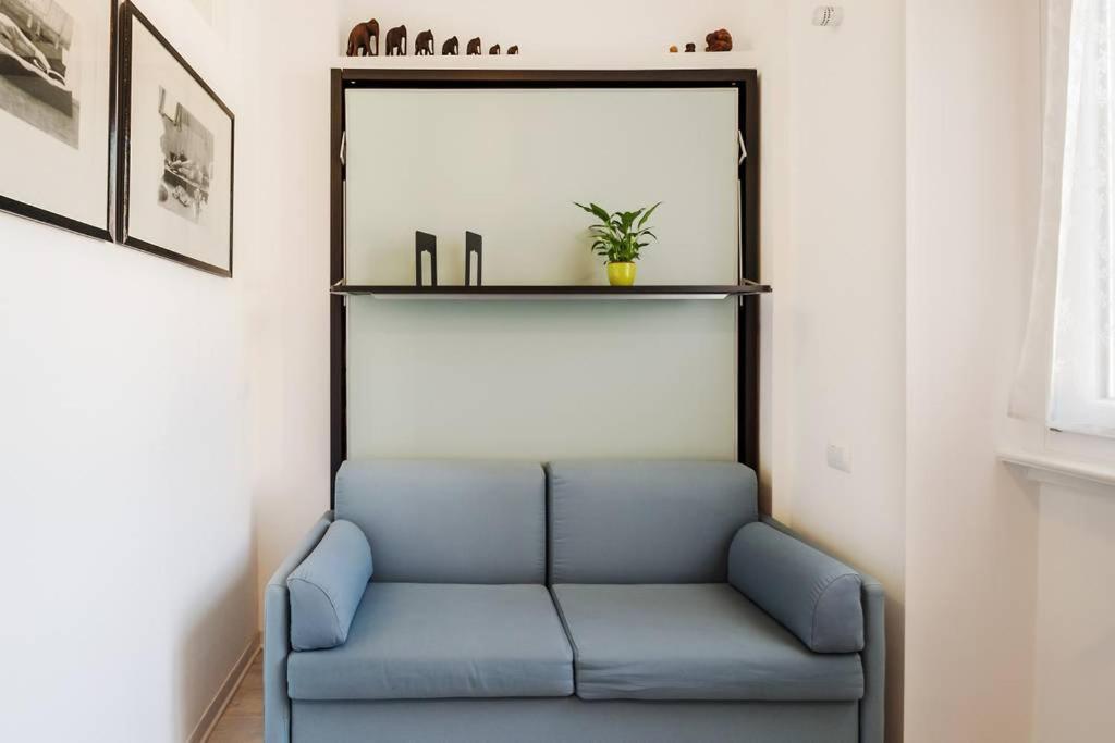 ℒovely & ℰlegant Studio Next To Duomo/Missori Milão Exterior foto