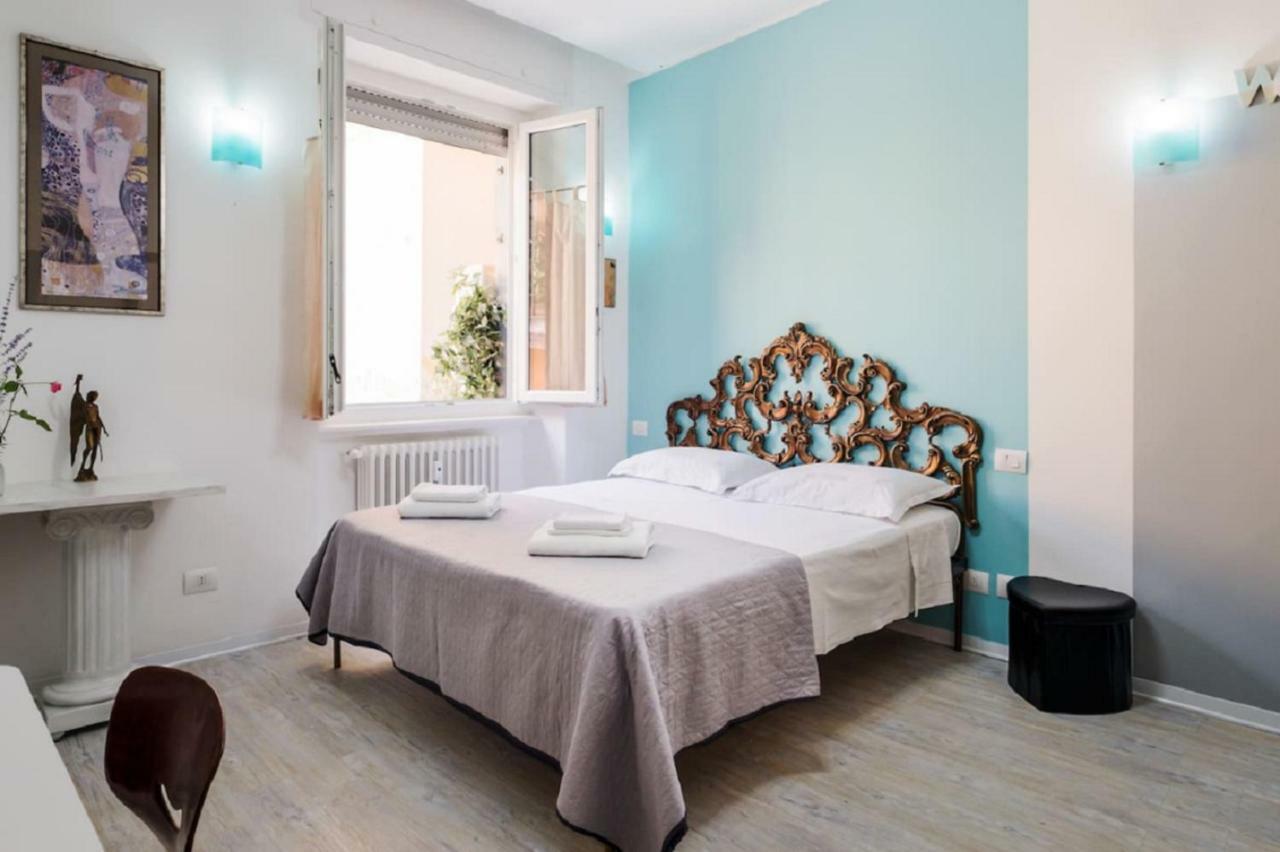ℒovely & ℰlegant Studio Next To Duomo/Missori Milão Exterior foto