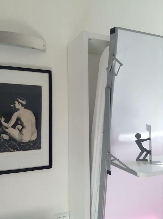 ℒovely & ℰlegant Studio Next To Duomo/Missori Milão Exterior foto