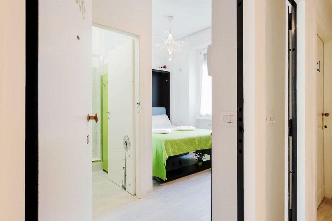 ℒovely & ℰlegant Studio Next To Duomo/Missori Milão Exterior foto